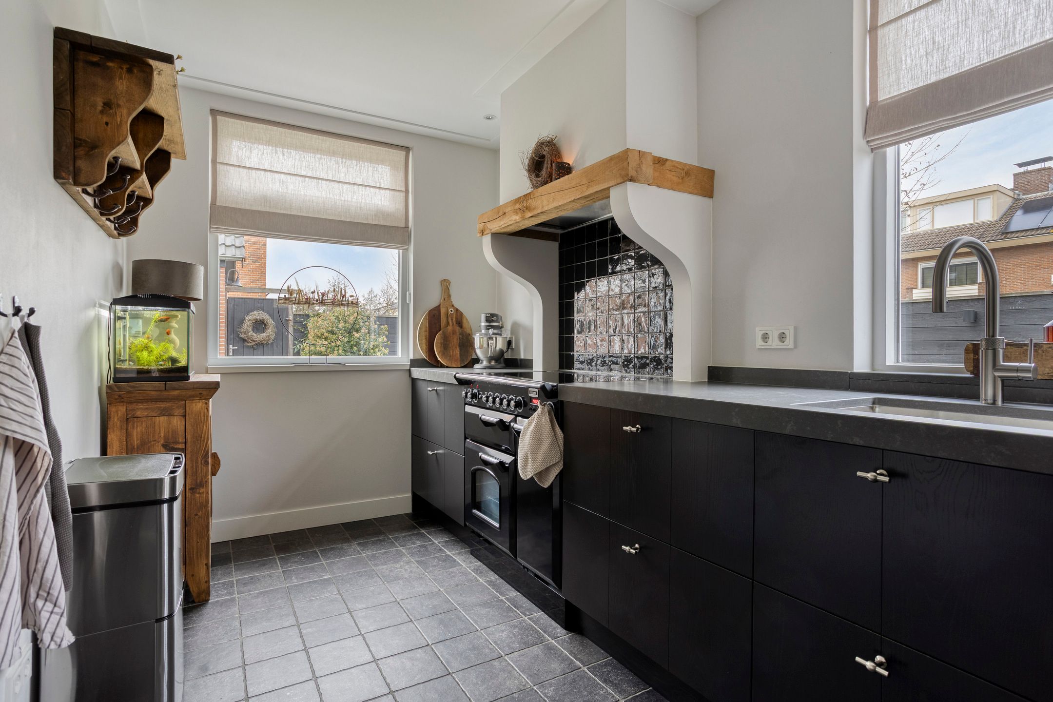 Photo 15 of Hootsenstraat 32