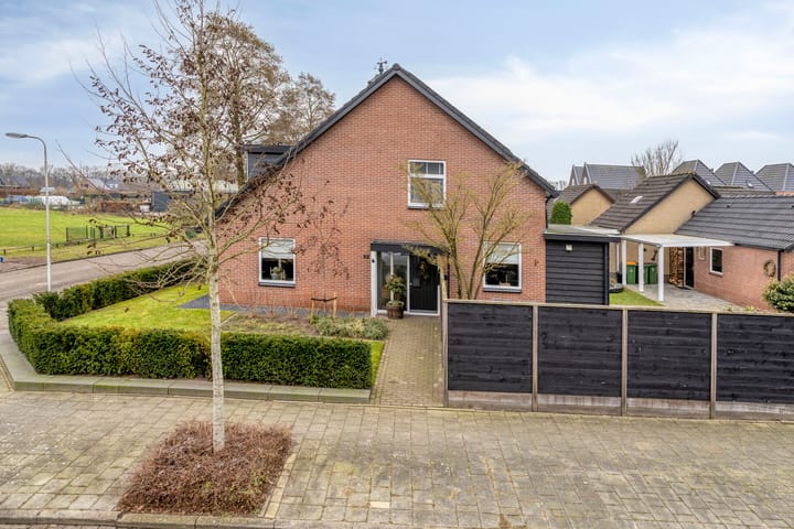 Photo 45 of Hootsenstraat 32