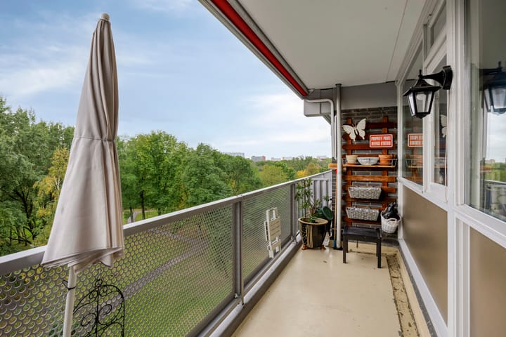 Photo 3 of Chopinplein 161