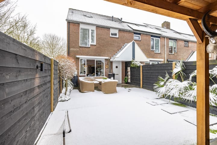 Foto 4 van Rozemarijnstraat 33