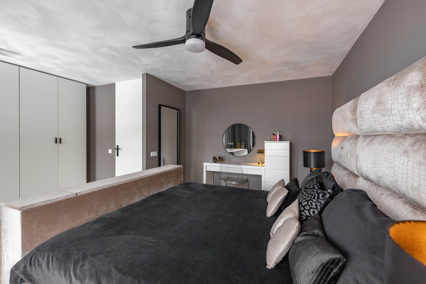 Foto 25 van Rozemarijnstraat 33