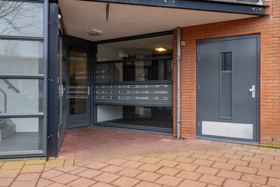 Foto 2 van Stella Agsteribbeland 73