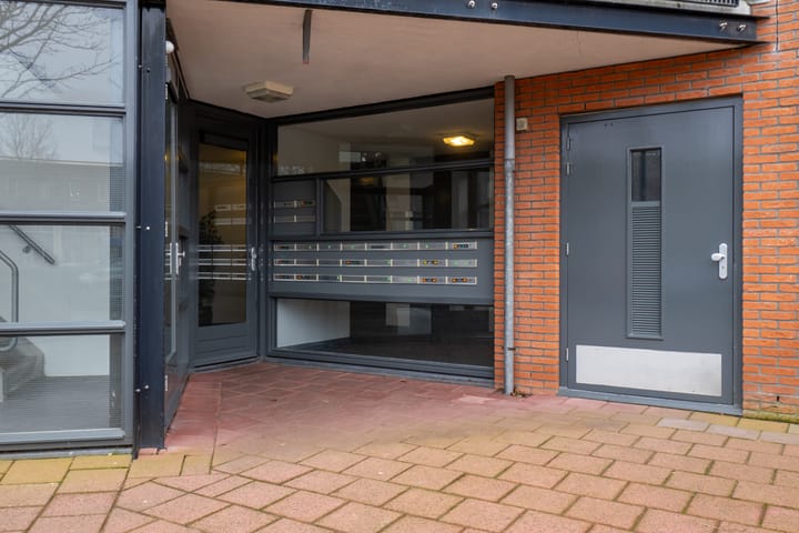 Foto 2 van Stella Agsteribbeland 73