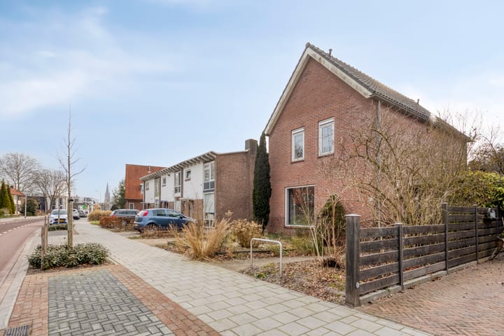 Photo 4 of Larenseweg 15