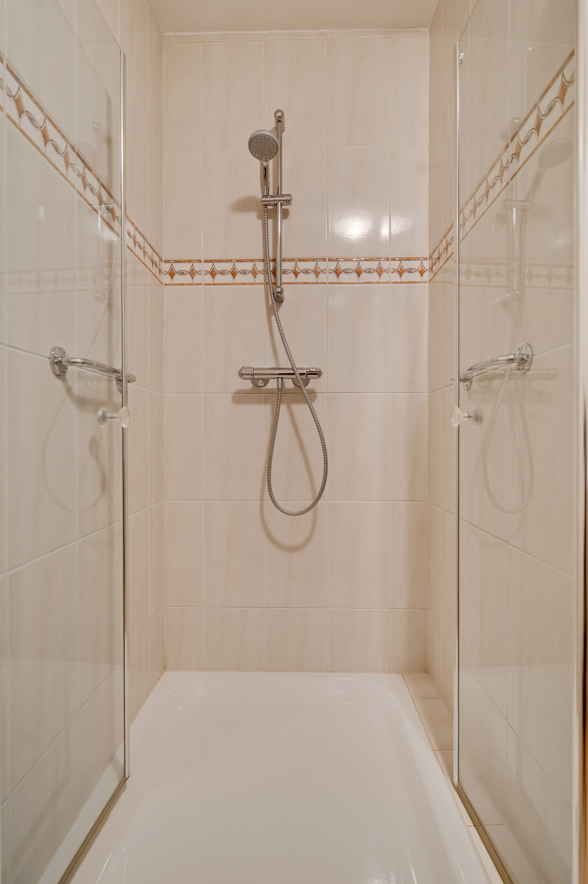 Foto 21 van Piet Petersstraat 16