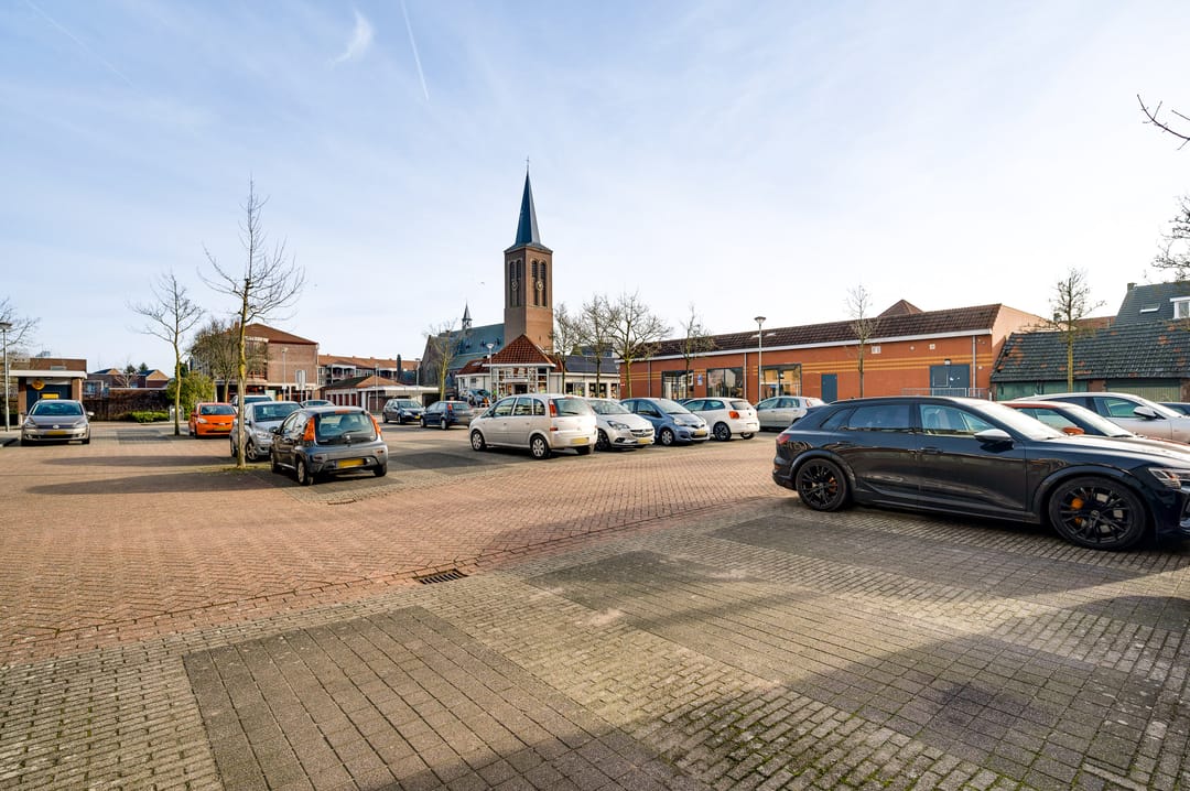 Foto 32 van Piet Petersstraat 16