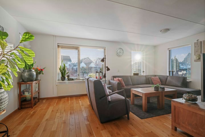 Foto 2 van Wichinksweg 47