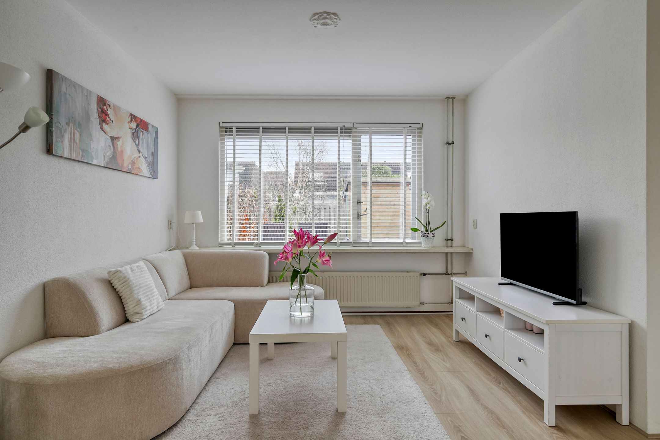 Foto 6 van Eline Vereplantsoen 13