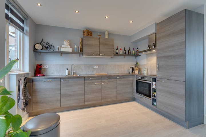 Photo 4 of Broekerhavenplantsoen 15