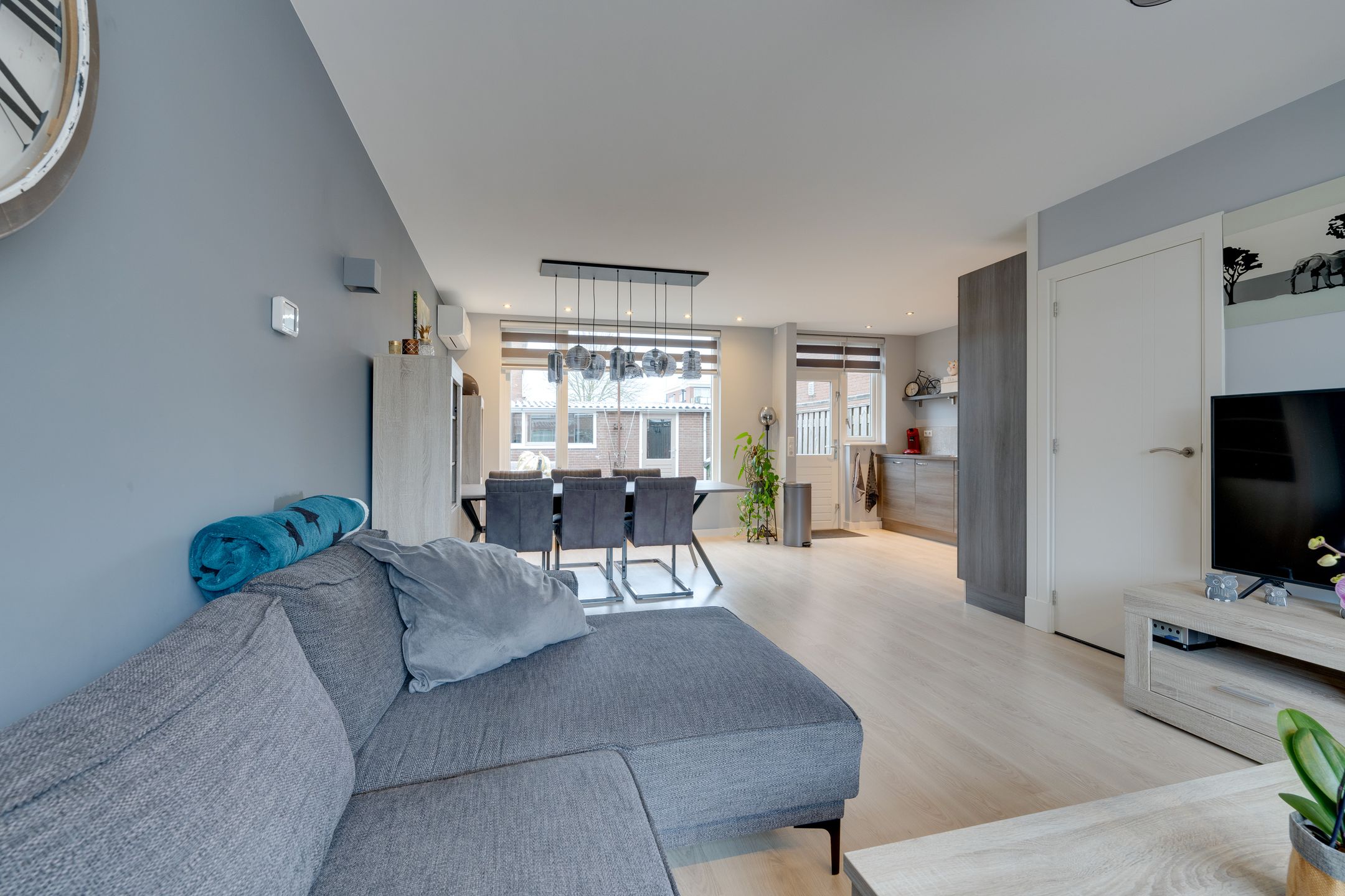 Photo 9 of Broekerhavenplantsoen 15