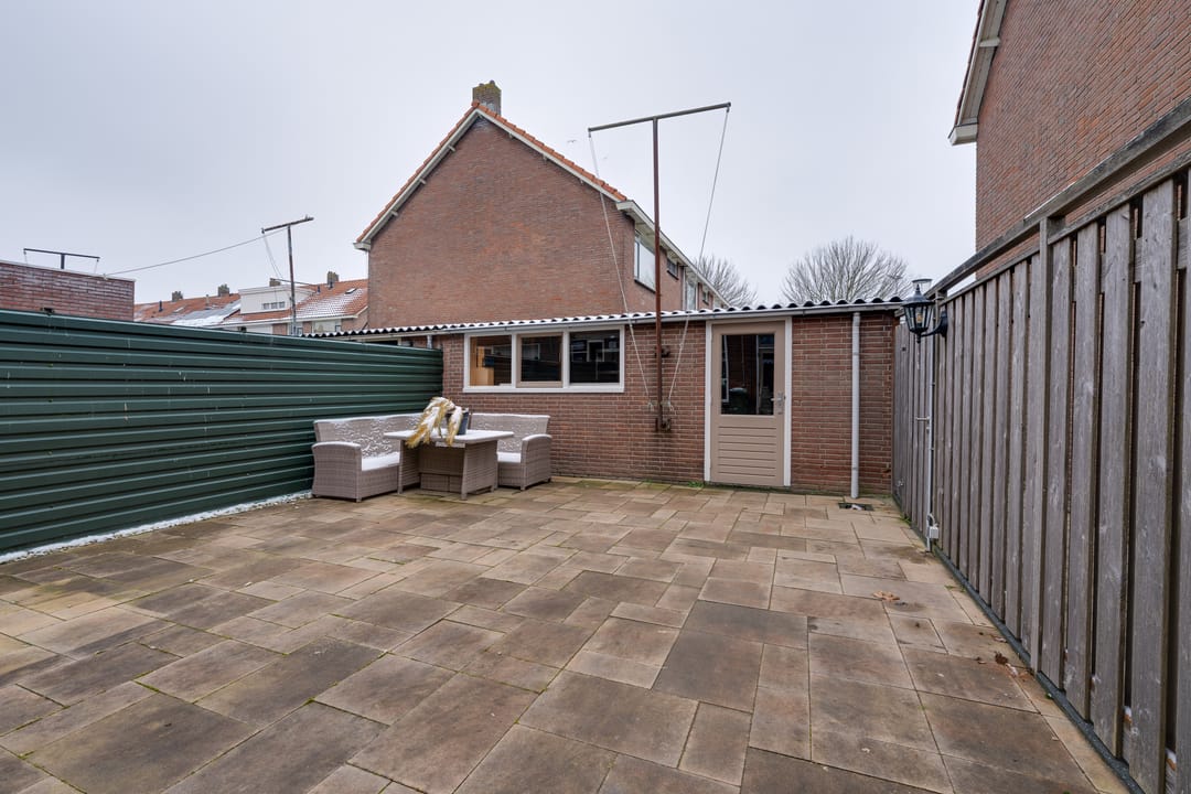 Photo 22 of Broekerhavenplantsoen 15