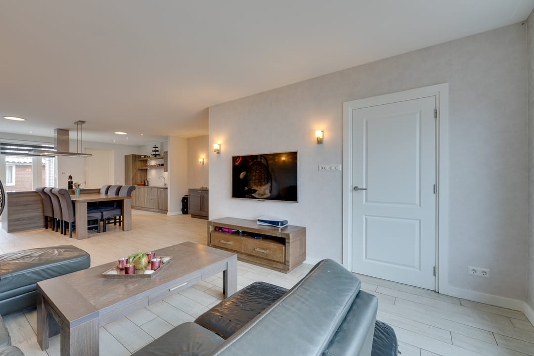 Foto 11 van Broekerhavenplantsoen 17