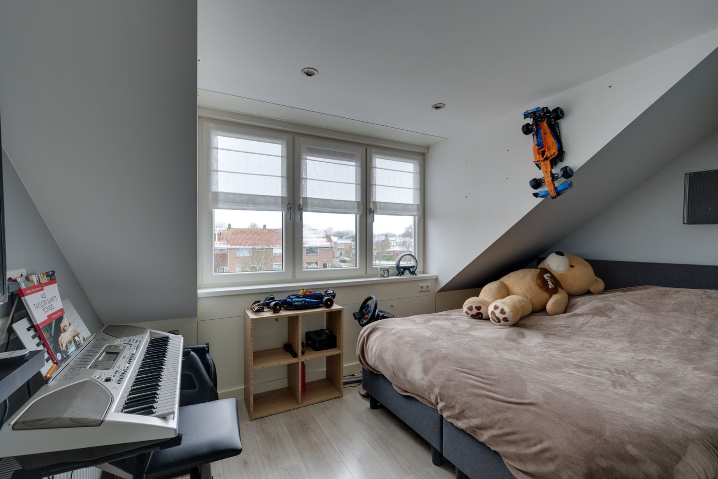 Foto 40 van Broekerhavenplantsoen 17