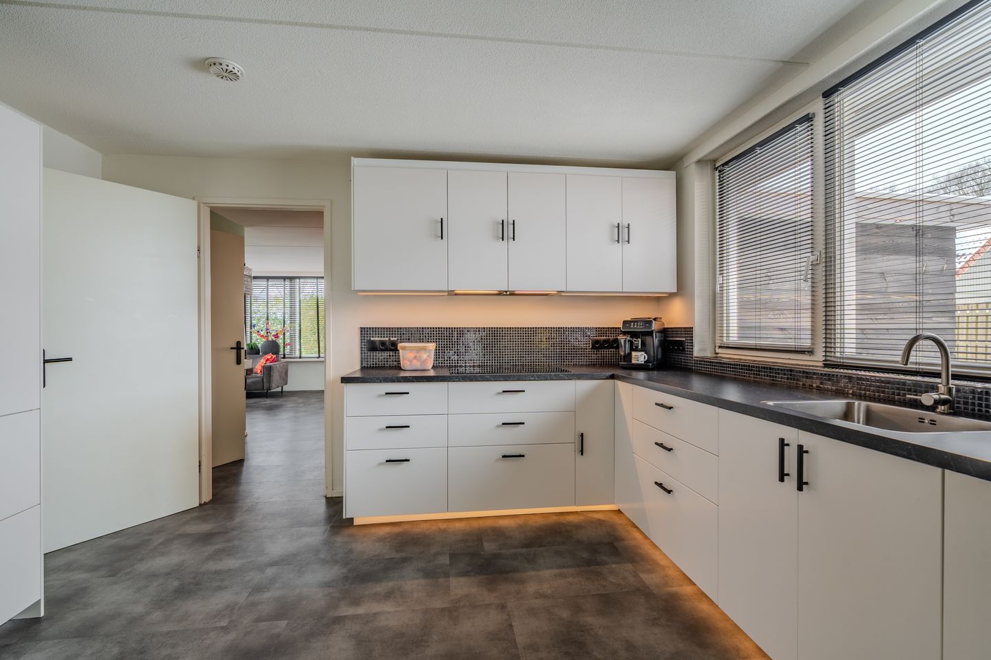 Foto 14 van Vijverlaan 37