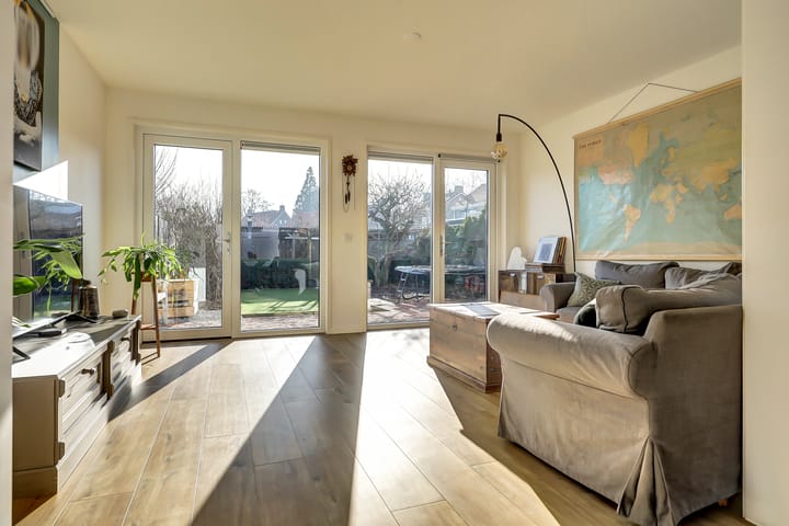 Photo 2 of Jacoba van Beierenstraat 1