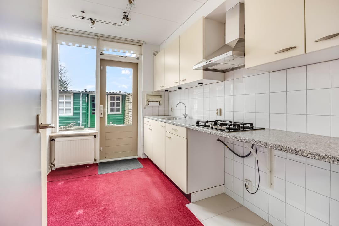 Foto 11 van Van Welderenstraat 15