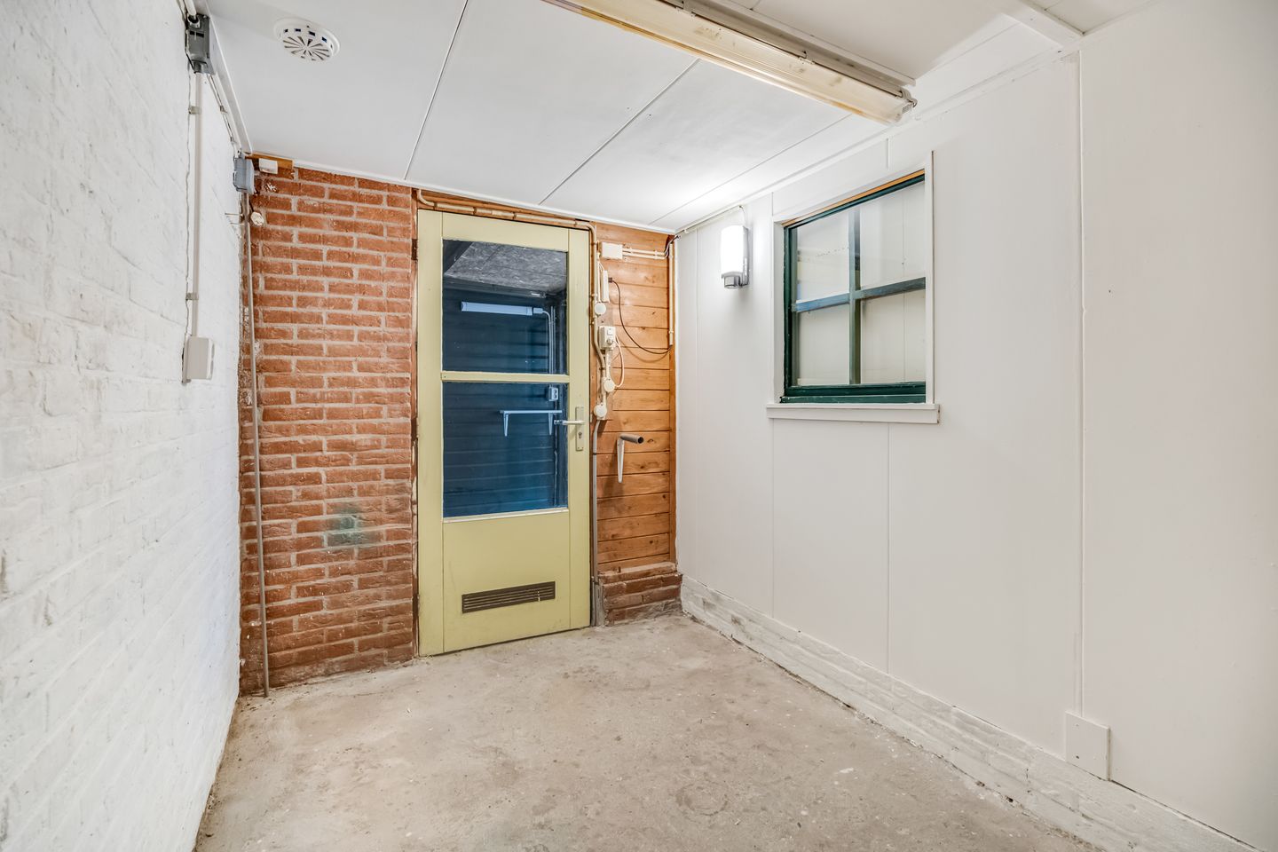 Foto 35 van Van Welderenstraat 15