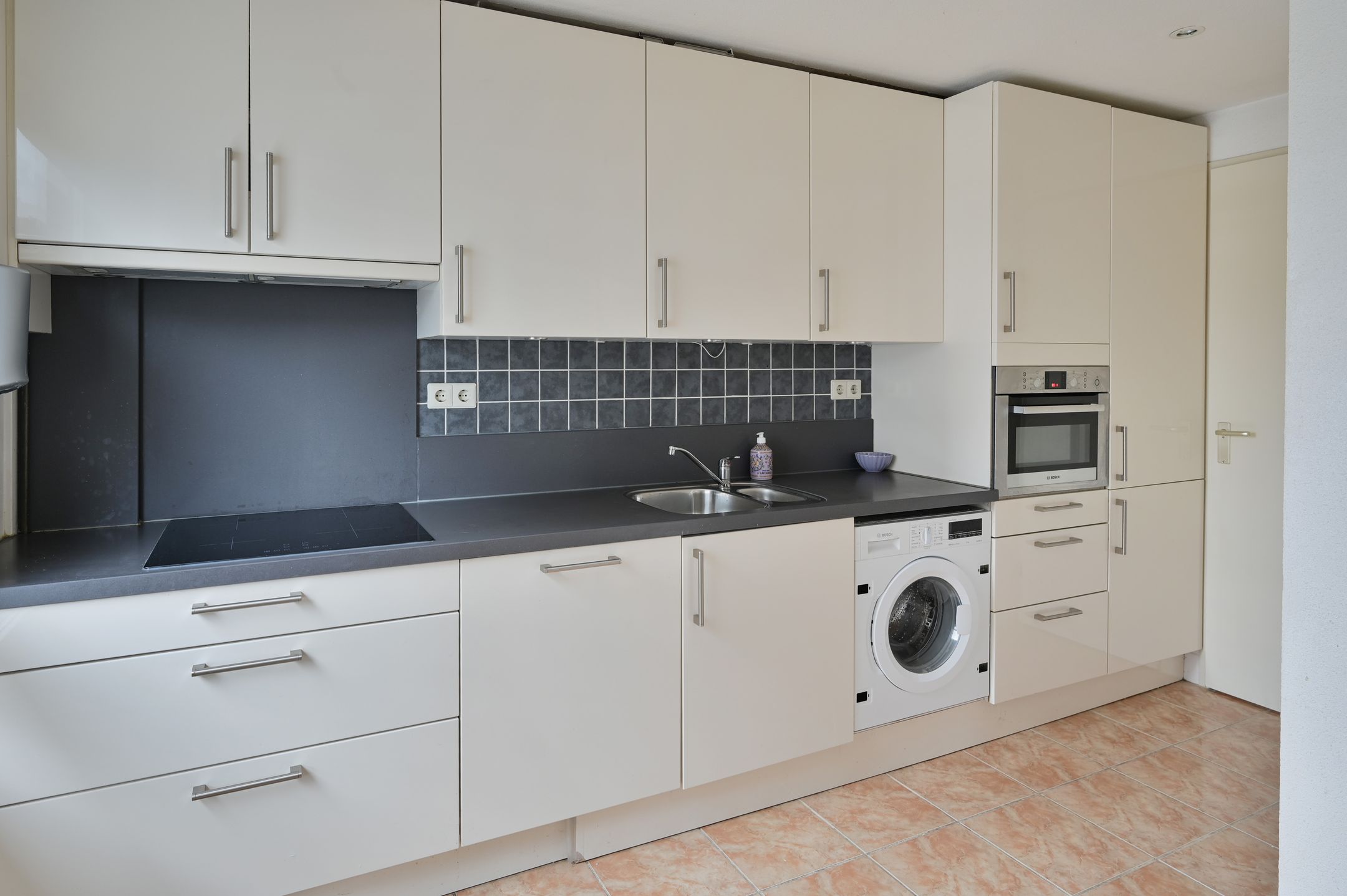 Foto 9 van Ekingenstraat 158