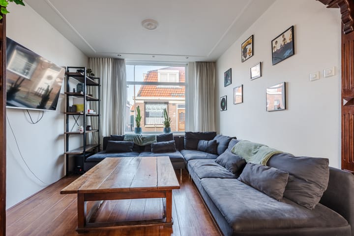 Photo 2 of De Wetstraat 66