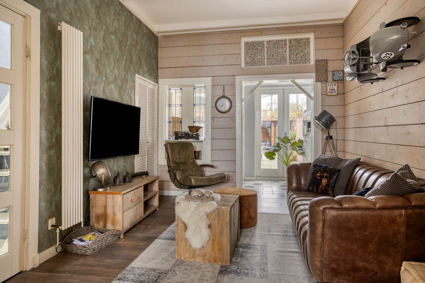 Photo 10 of Bornerbroeksestraat 176