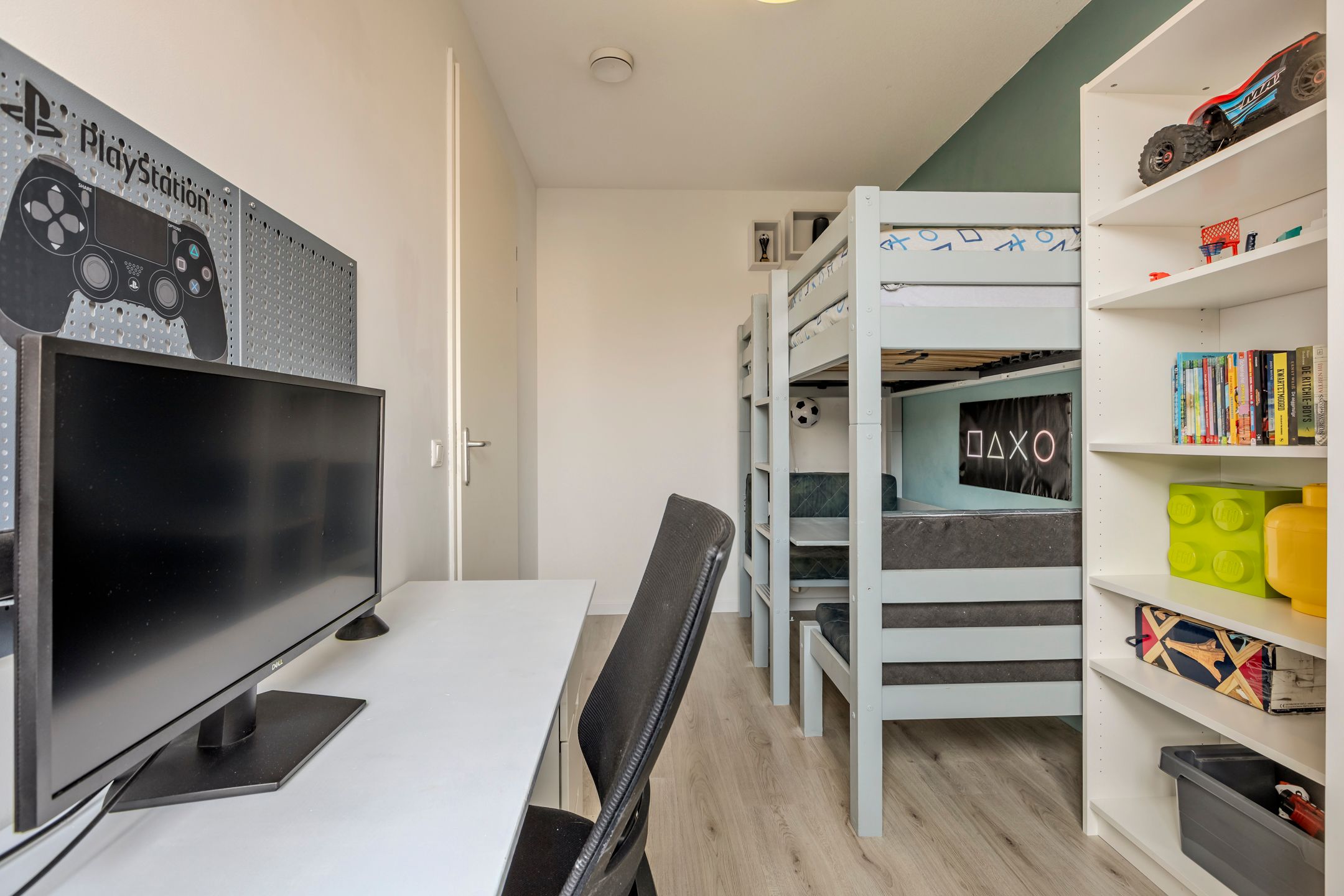 Foto 24 van Burgemeester Verdaasdonkstraat 104