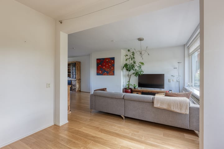 Photo 5 of Mgr P.J. Willekenslaan 103