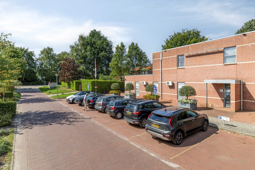 Photo 8 of Reint Dijkemastraat 6-A