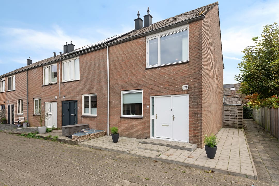 Foto 1 van Brederowende 12