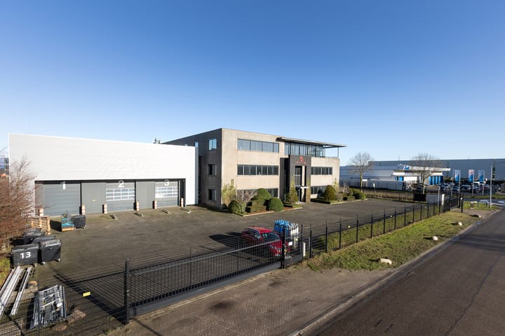 Veerweg 12, Waalwijk