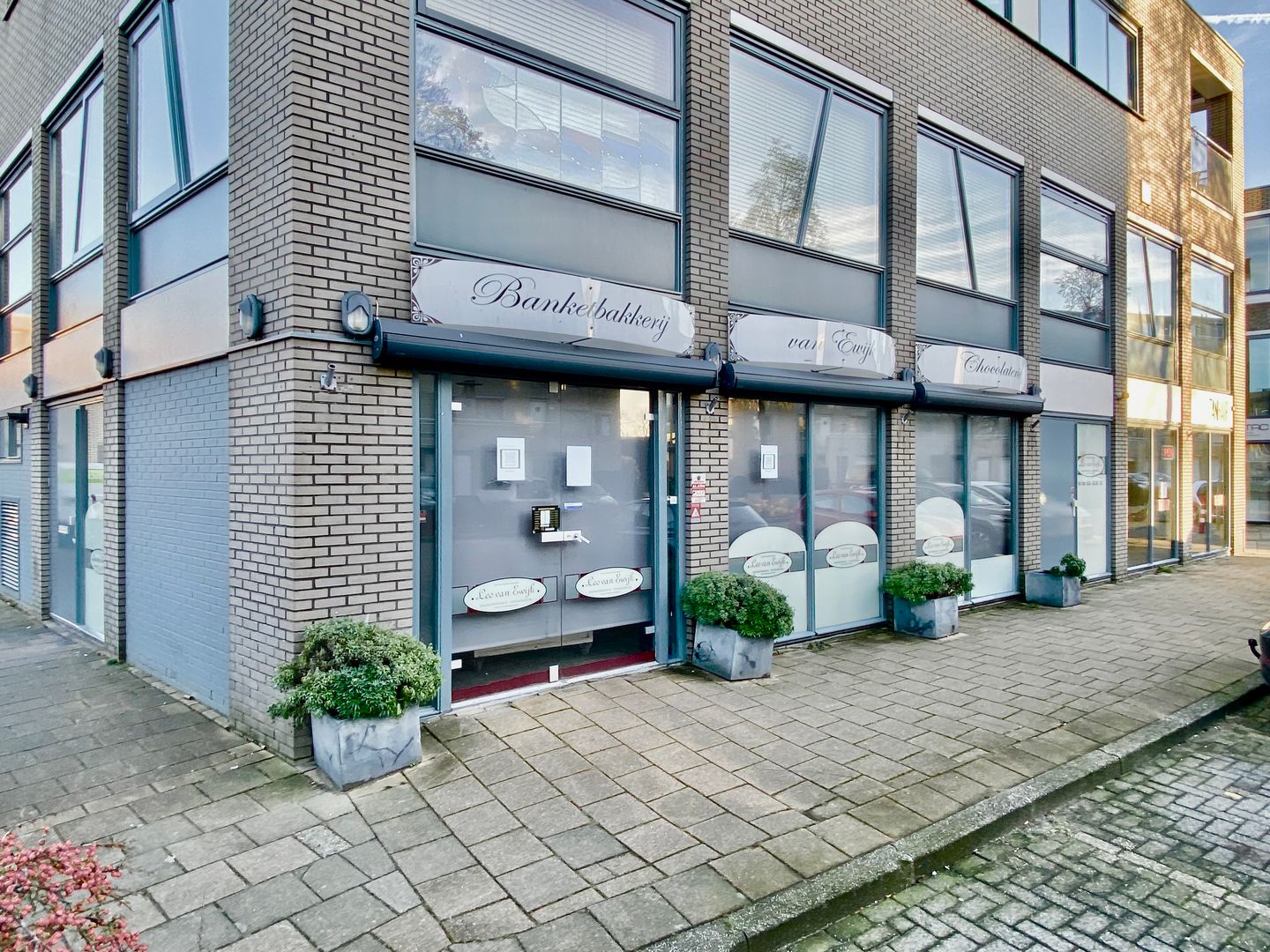 Bekijk foto 1 van Neptunus Bastion 43