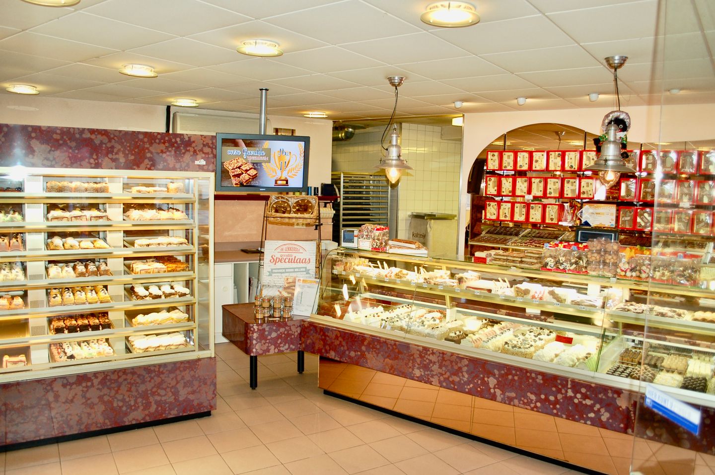 Bekijk foto 3 van Neptunus Bastion 43