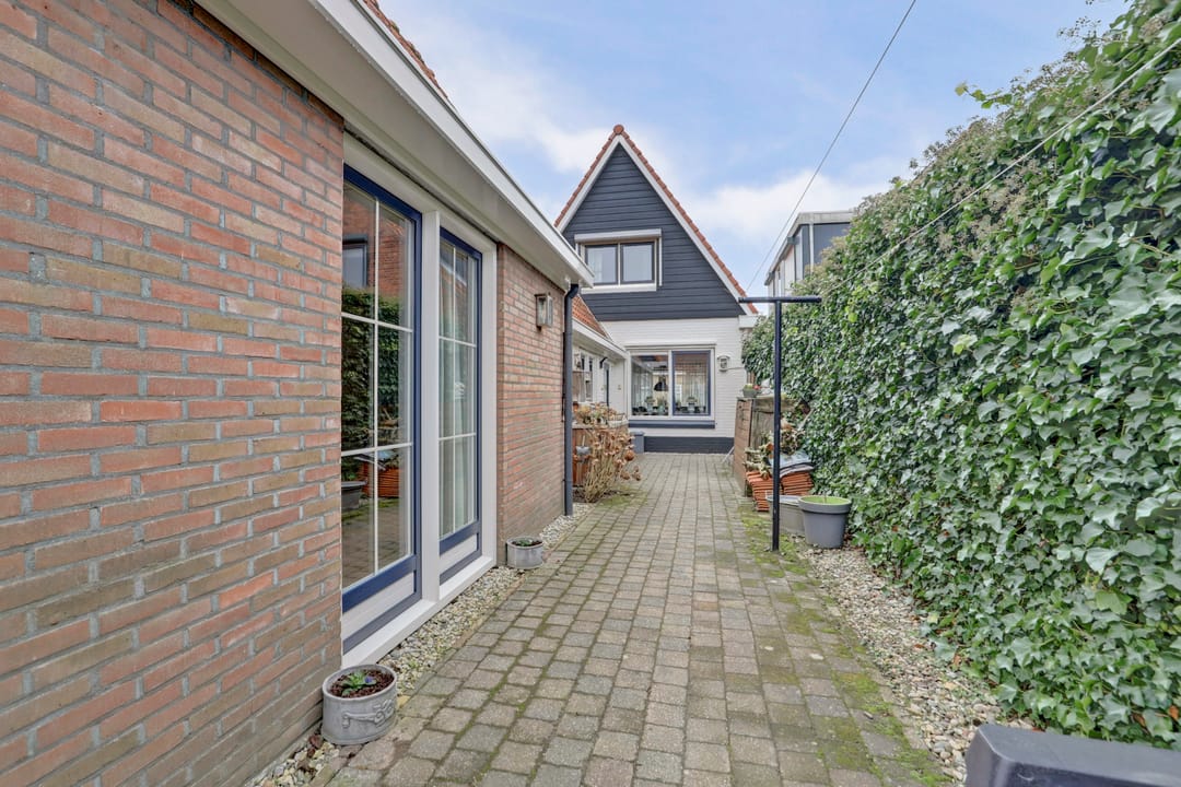 Foto 32 van Burgemeester Hackstraat 23