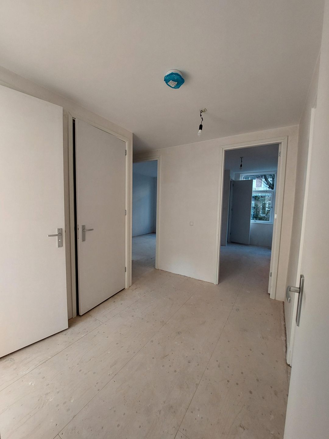 Photo 2 of Roerstraat 64