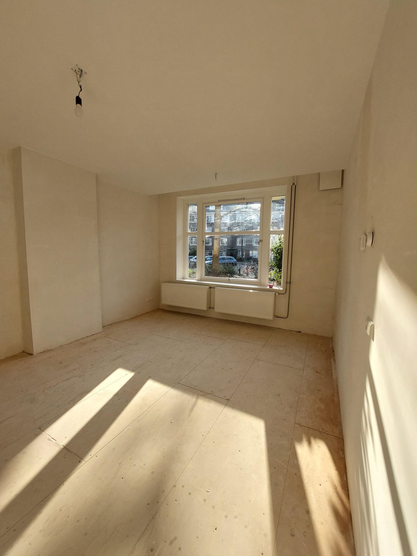 Photo 4 of Roerstraat 64