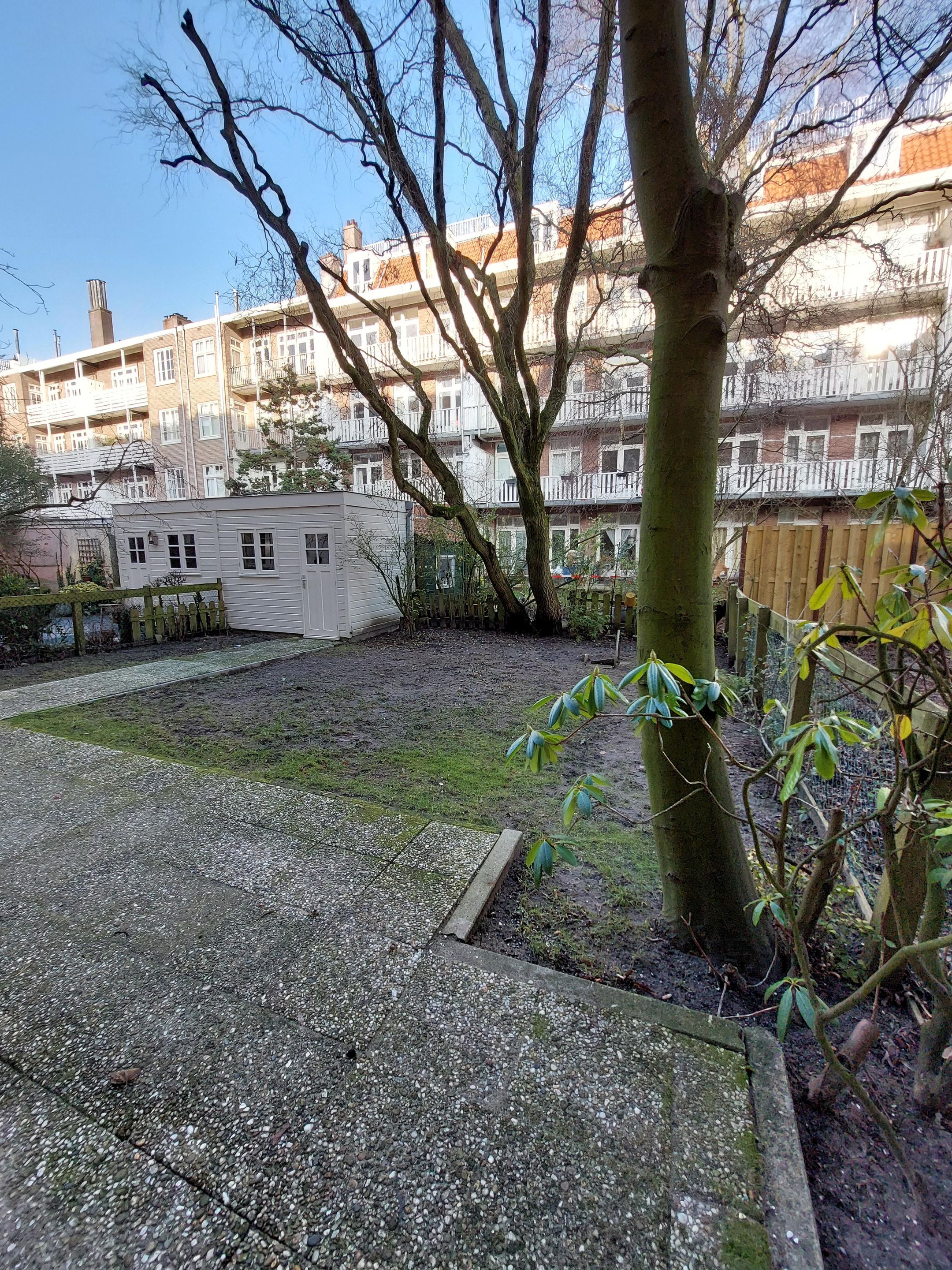 Photo 9 of Roerstraat 64