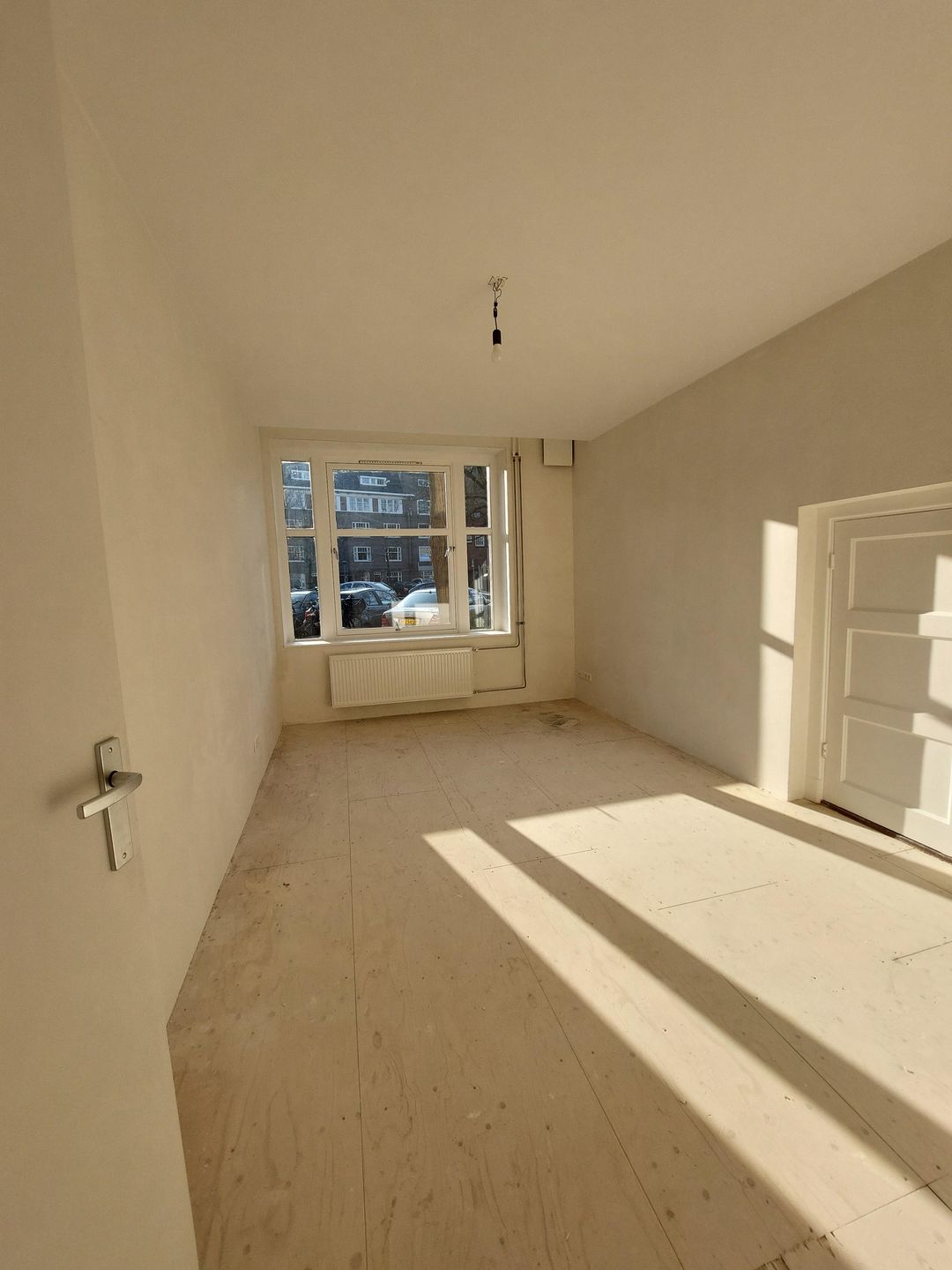 Photo 13 of Roerstraat 64