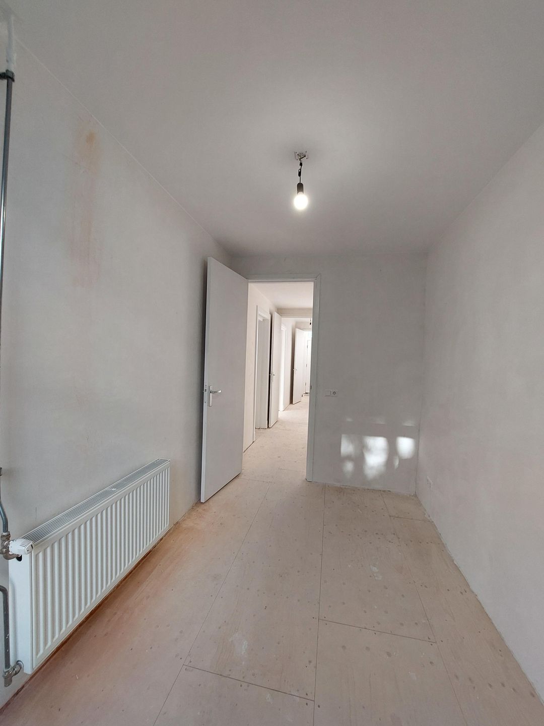 Photo 16 of Roerstraat 64