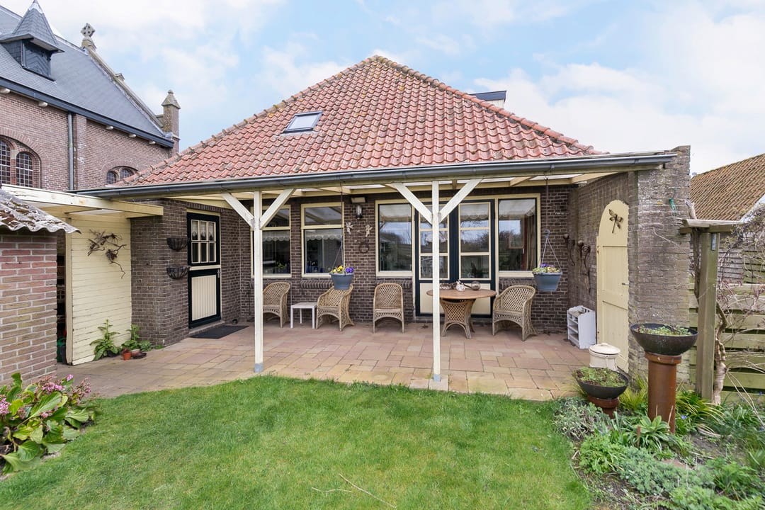 Foto 16 van Schoolstraat 8