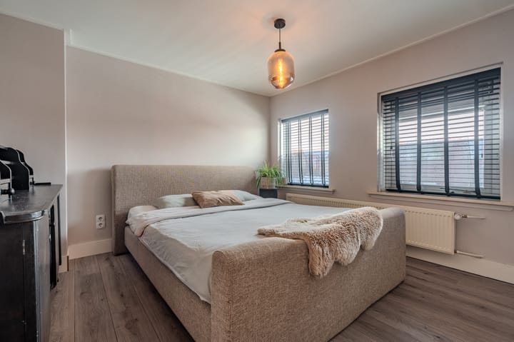 Foto 24 van M.A. de Ruyterlaan 39