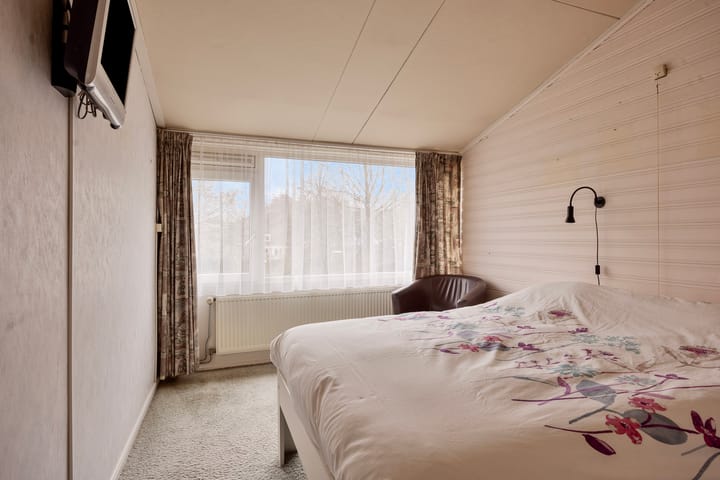 Foto 28 van J. van de Veldelaan 138