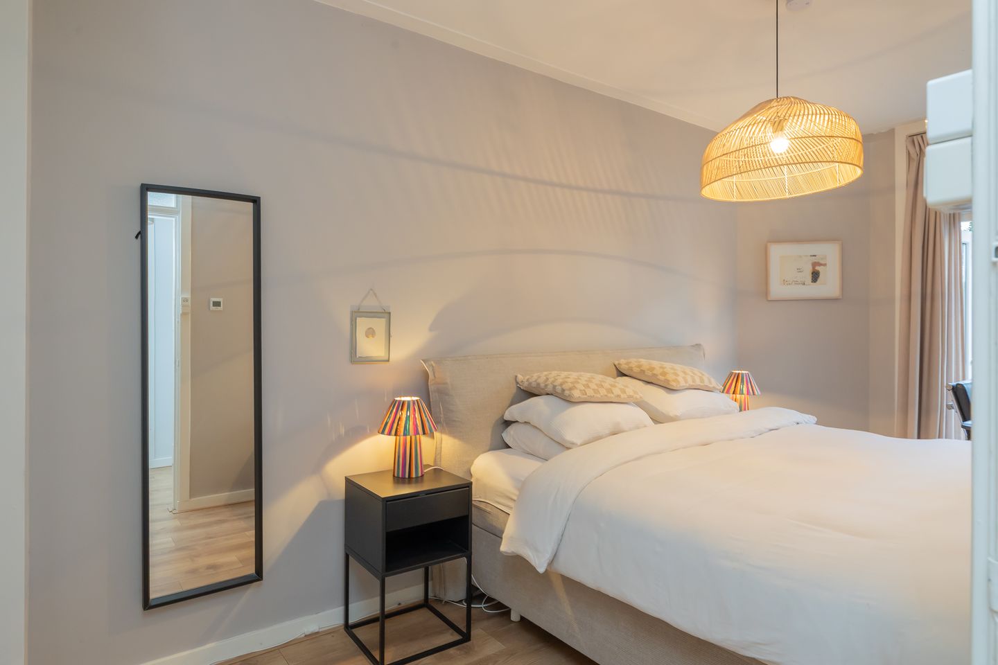 Photo 4 of Zomerdijkstraat 23-H