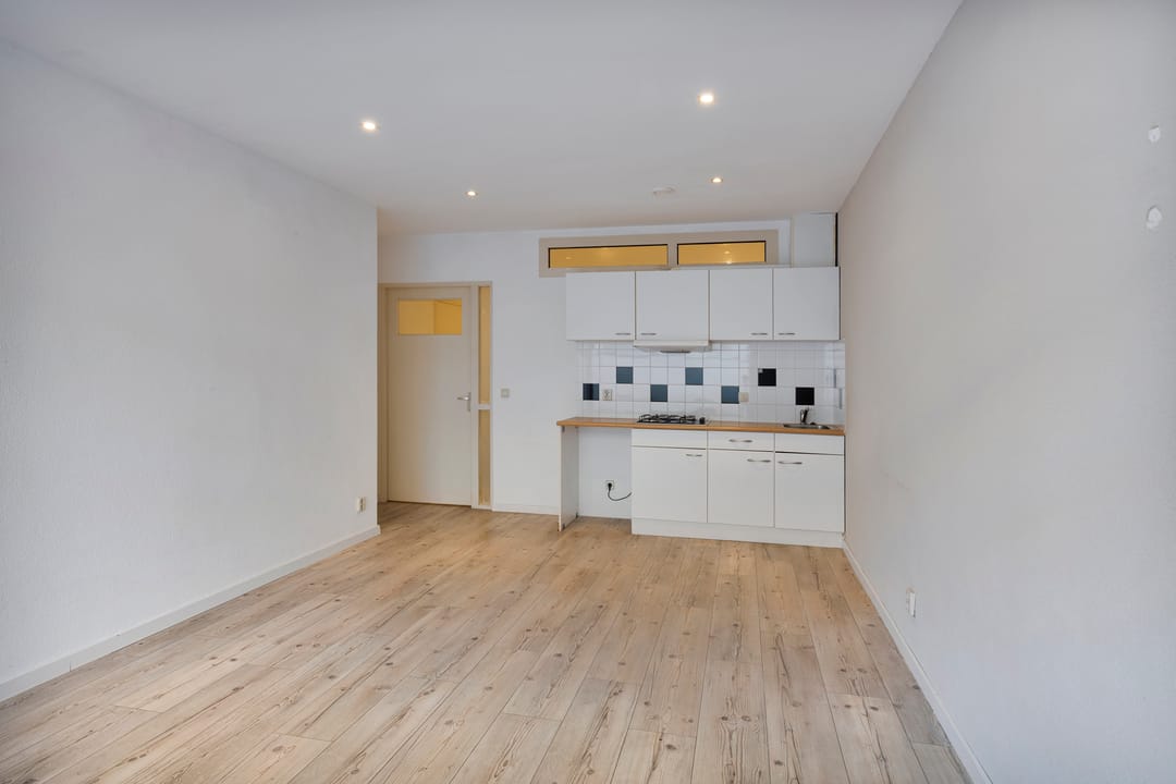 Photo 13 of Rosendaalsestraat 228-A