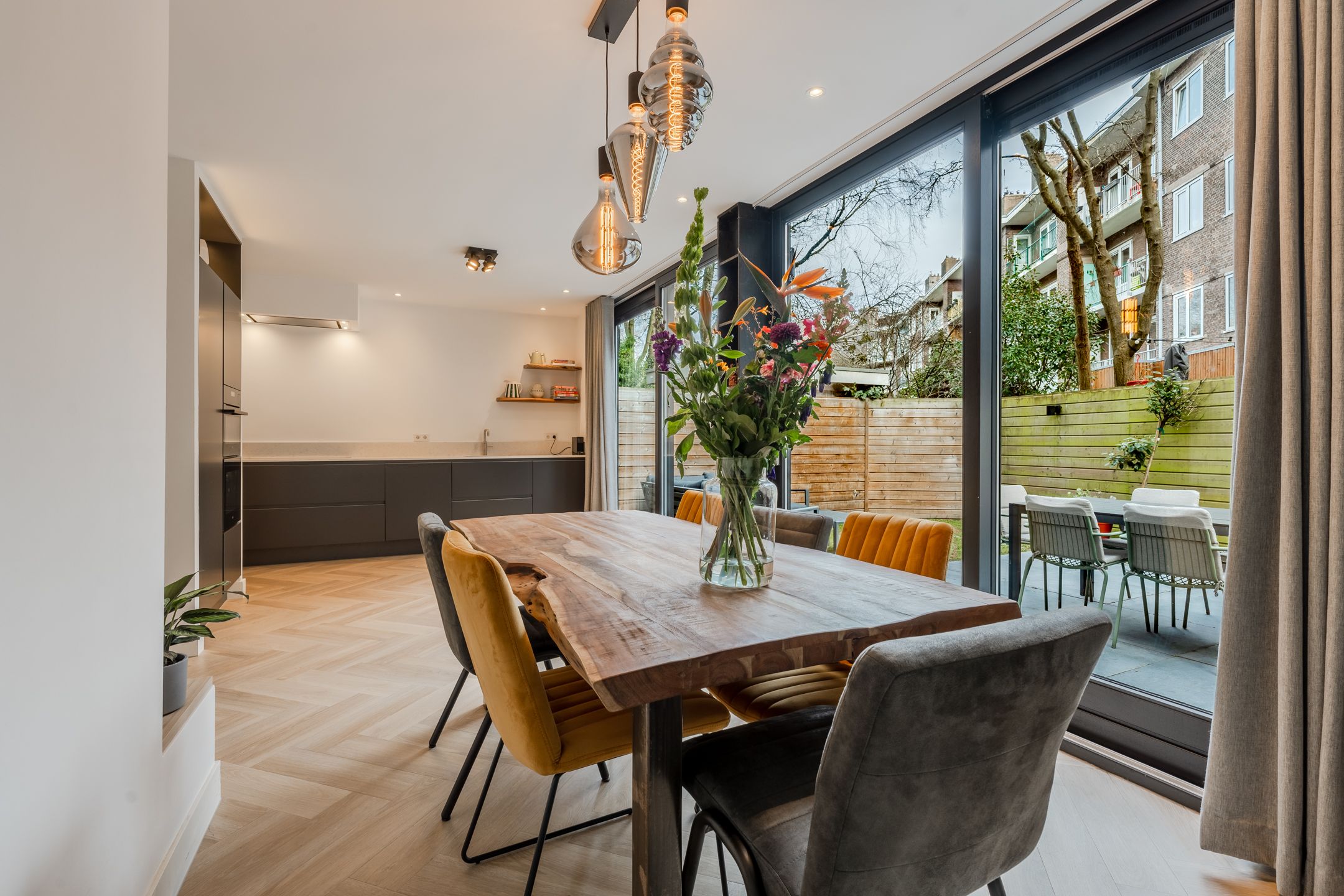 Photo 12 of Van Speijkstraat 8