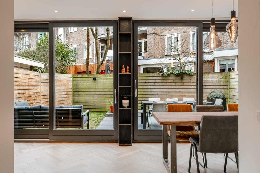 Photo 13 of Van Speijkstraat 8