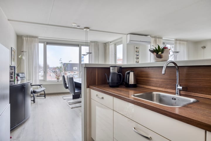 Photo 4 of Kerkstraat 2-C