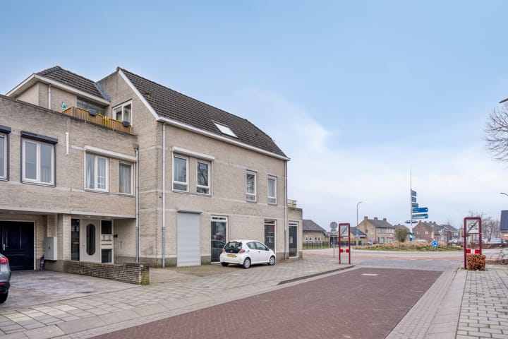 Photo 6 of Kerkstraat 2-C