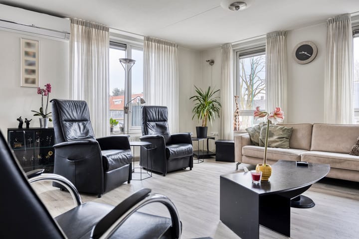 Photo 13 of Kerkstraat 2-C