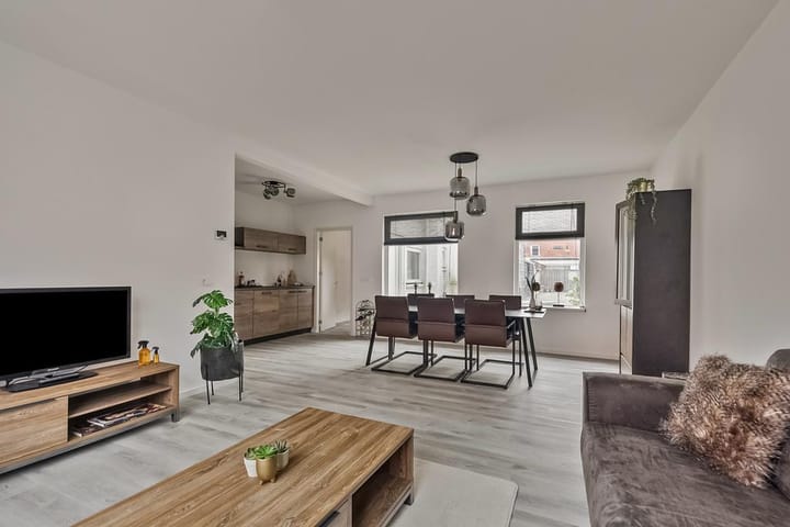 Photo 4 of Molenweg 10