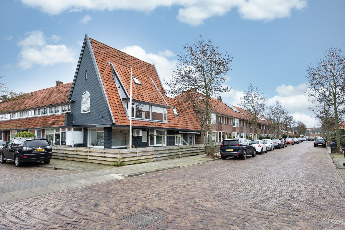 Photo 4 of van Beverwijckstraat 2