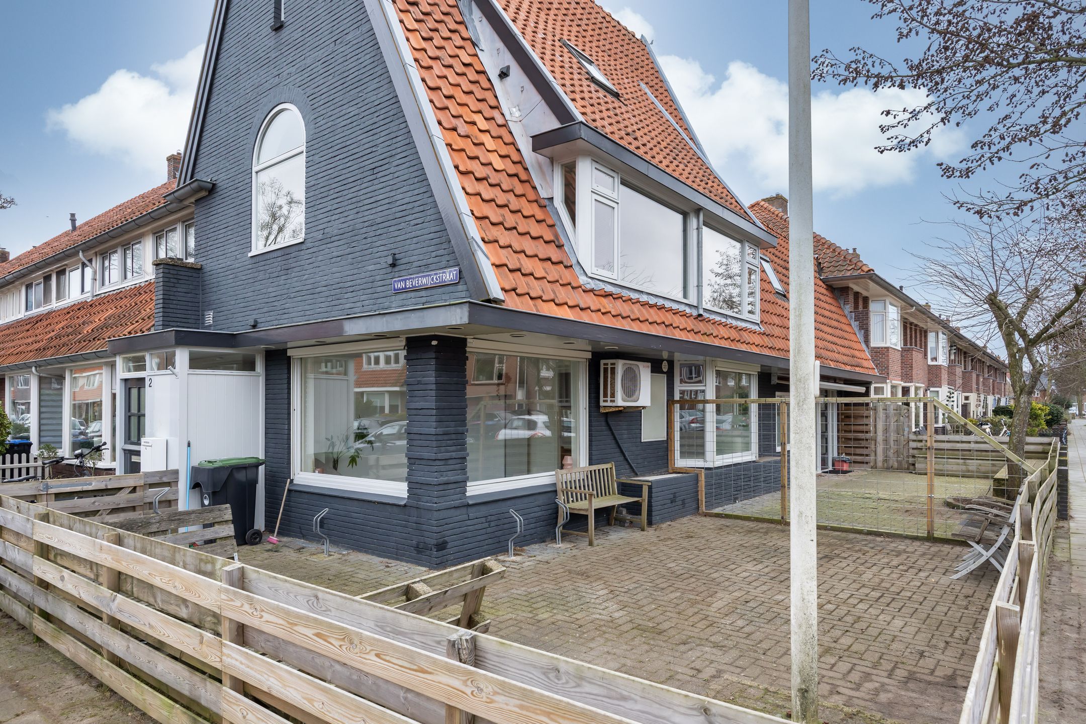 Photo 6 of van Beverwijckstraat 2